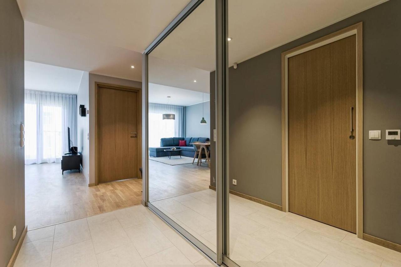 Central Apartments, Quiet With Free Parking And Ac. 塔林 外观 照片